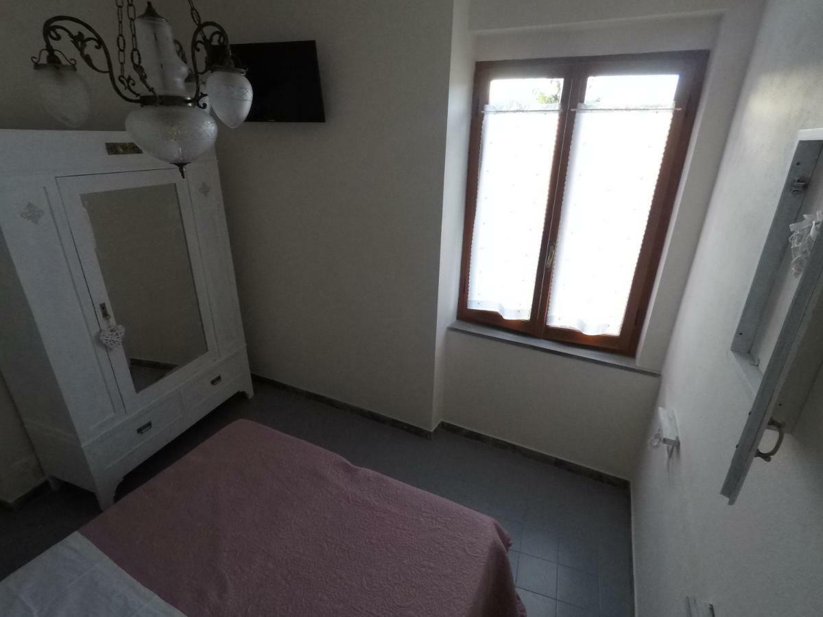 Casa Della Nonna Filo Villa Beverino Luaran gambar